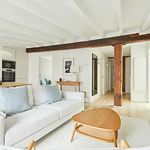  Apartment Balmoral By Basque Homes